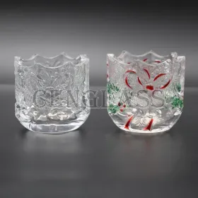 Weihnachtlicher Votivkerzenhalter aus Glas