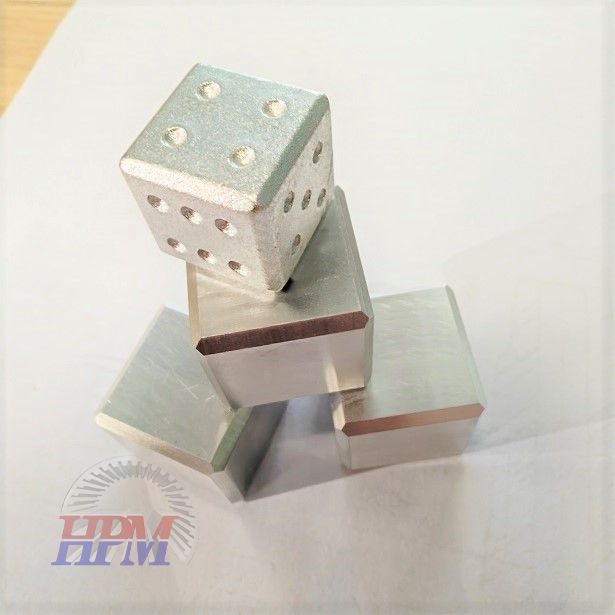 Aluminum alloy toy dice