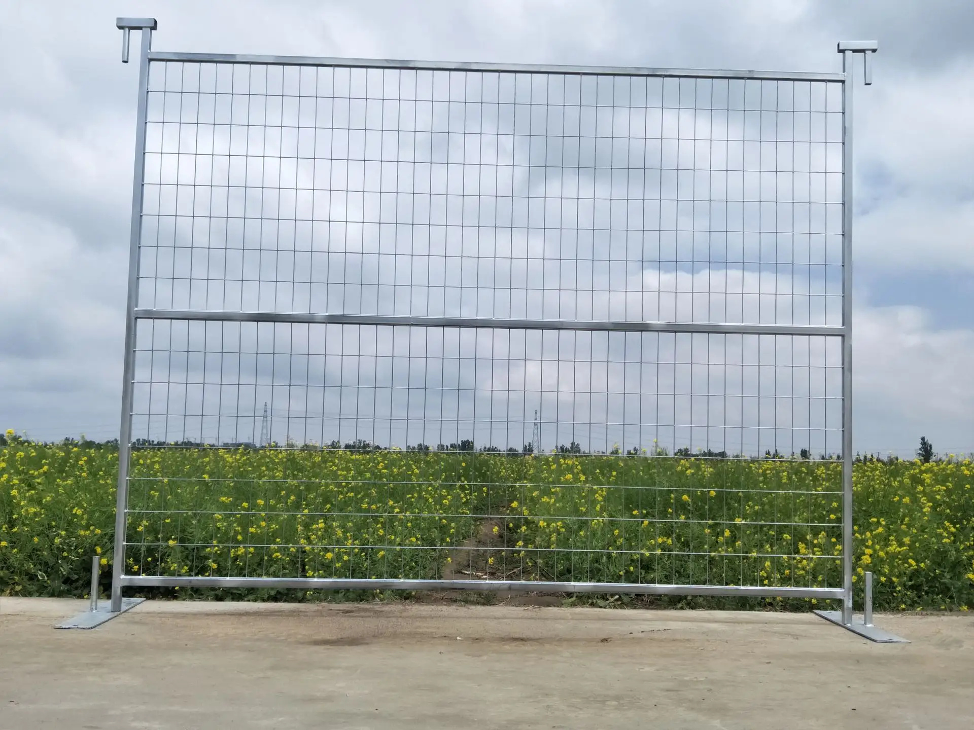 Canada temporary fence