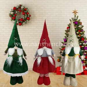 Christmas Faceless Stretcged leg standing Gnome
