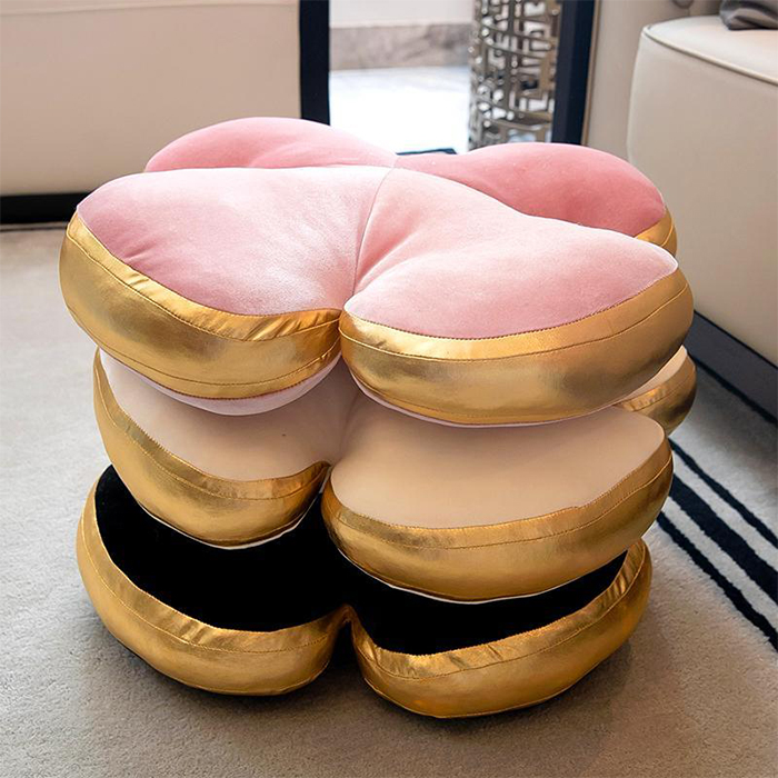 Wholesale Four Leaf Clover Stuffed Seat Cushion Plush Pillow