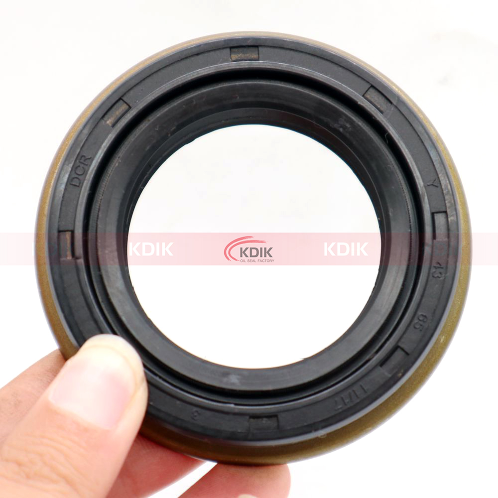 Oil Seal Supplier Size 43*65*11/17 for Kubota Tractor Harvester