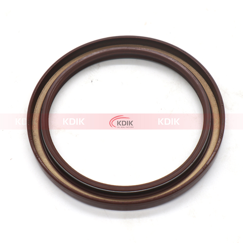abc　B695、B695、B710、B872、B879　洋書 Oil Seal 84*104*8.5 117415n Nissan Sentra N16 Crankshaft