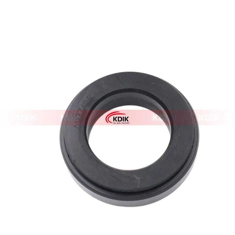 Oil seal Front Axle Seal Kubota AQ7745E Size 35*58*13/17 OEM 37650-43500 for Japan Farm Tractors