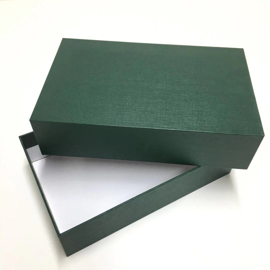 Cajas de cartón de regalo magnéticas negras con inserciones de