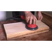 Exzenterschleifmaschine für Holz