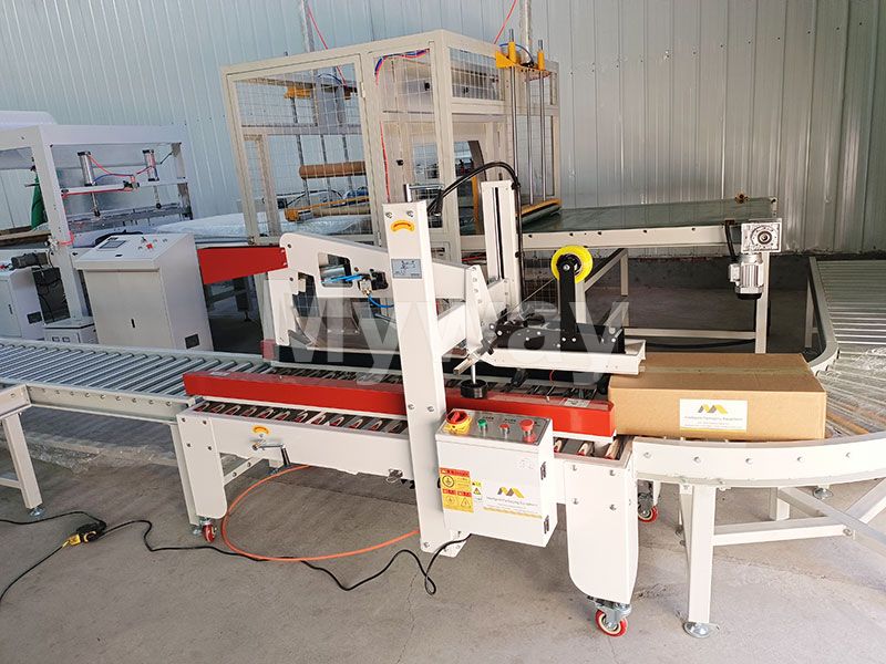 Industrial Box Sealing Machine