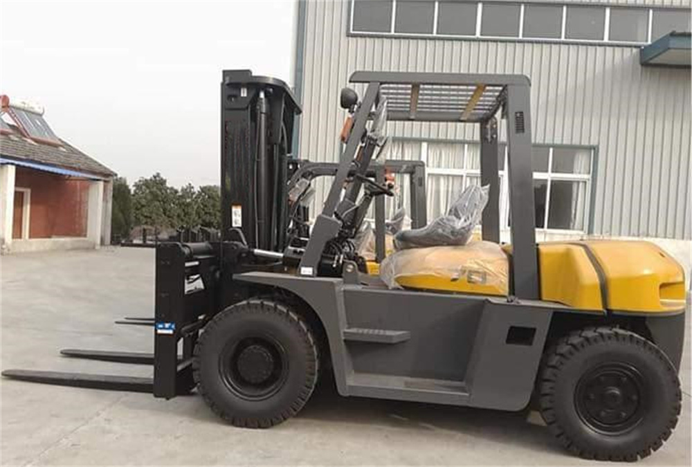7 トン ディーゼル フォークリフト TCM 価格を購入