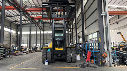 full of forklifts and telehandlers are on our production line