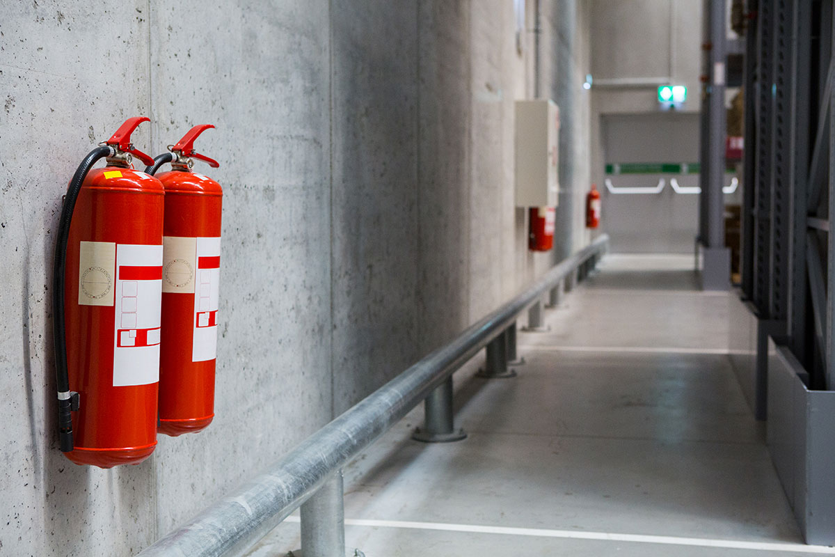 Why would aluminum Composite panels （ACM）, which are flammable？fire？still be used！