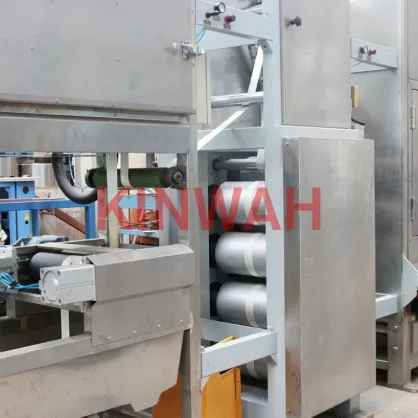 Webbing continuous dyeing machine