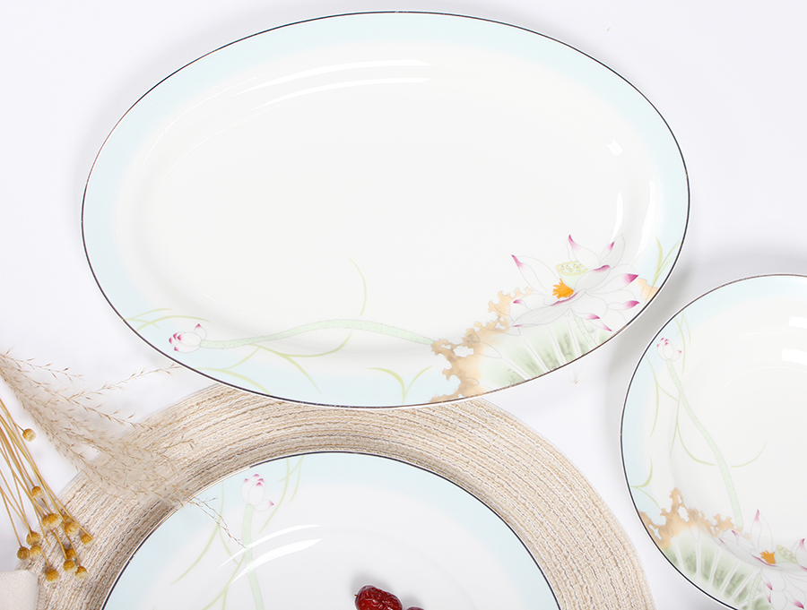 Ceramic Golden Design Bone China Dinner Set Tableware Round Dinnerware Plate Sets