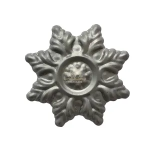 Stamped iron flower plate 2.245
