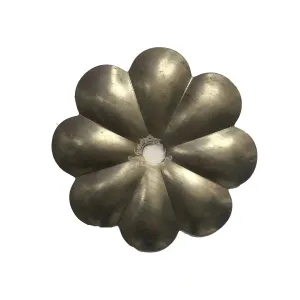 Stamped iron flower plate 2.240