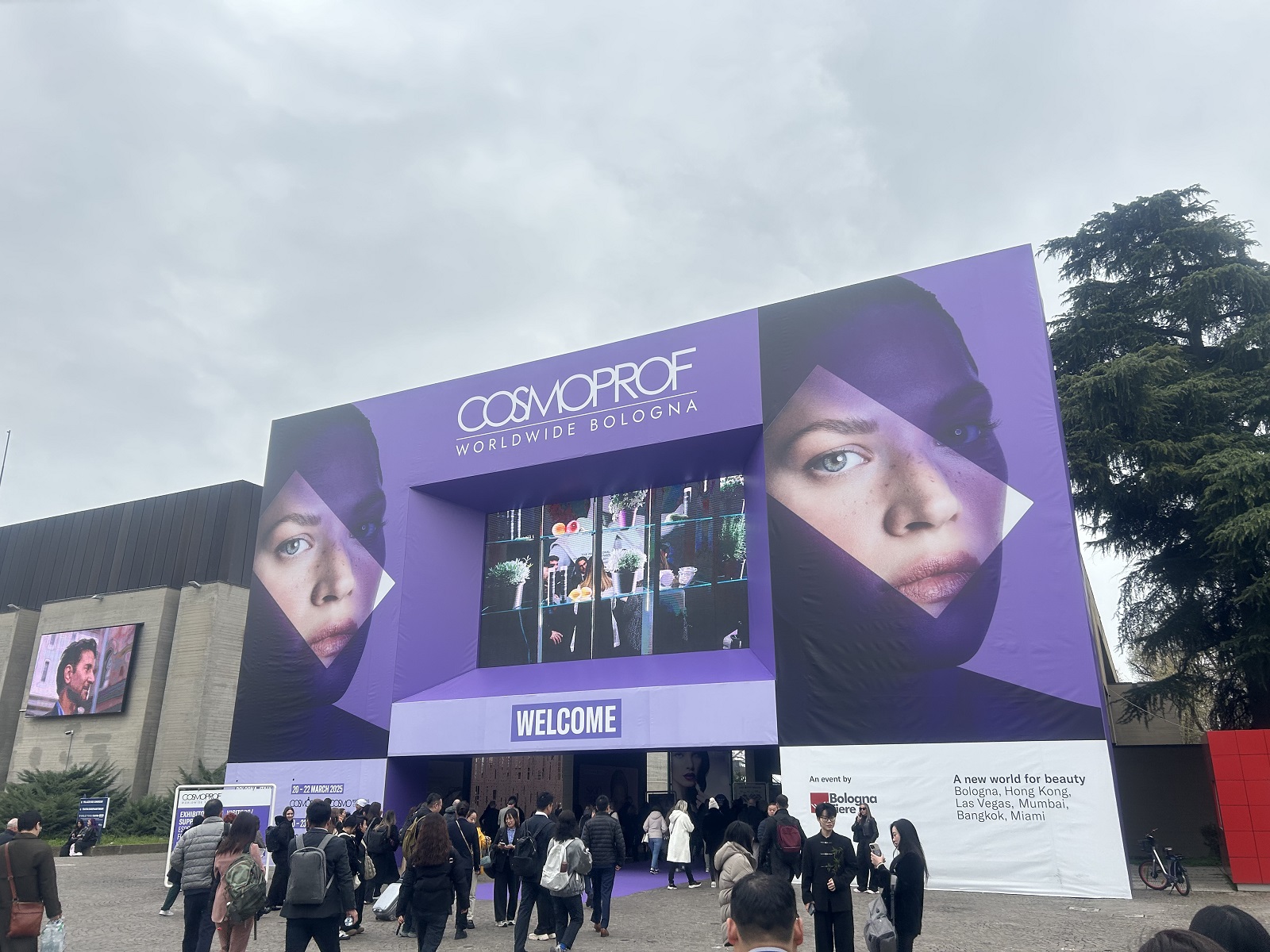 Cheng Scissors gained widespread popularity at the Cosmoprof Bolongna 2025