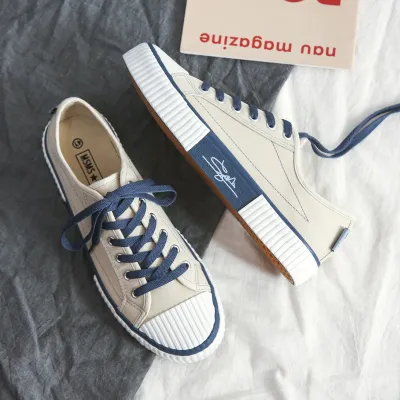 Casual canvas shoes for lovers