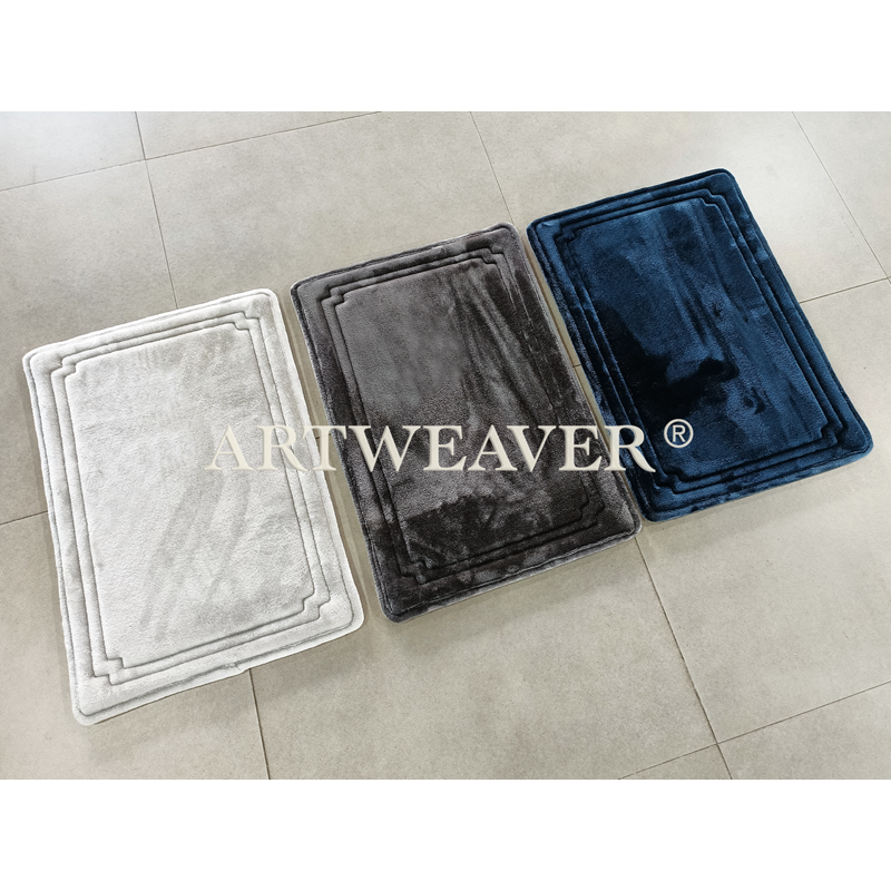 Thick bath mat, memory foam