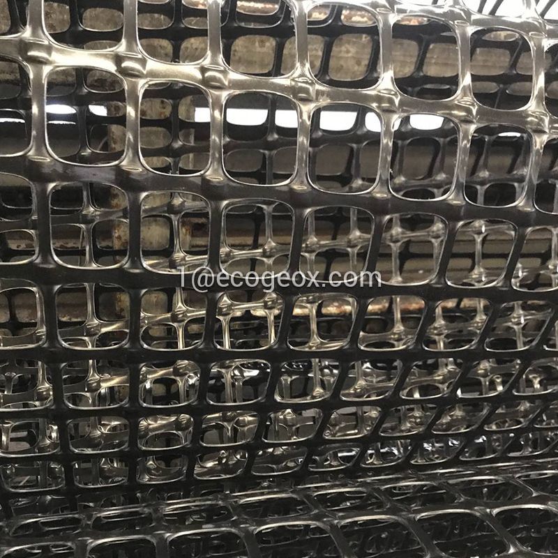 Geogrid Mesh - EcoGeoX