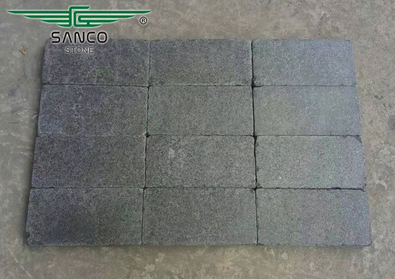 Tumbled paving stone