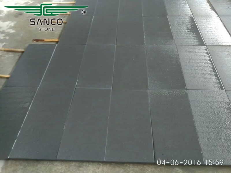 Black Color Sandstone Tiles and Cut-to-size