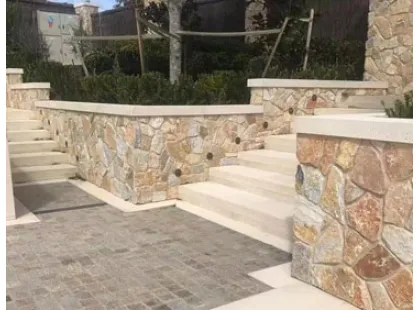 Flagstone Veneer in Interior and Exterior Applications