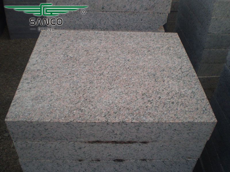 Red Granite Pavers for Sale in Russian