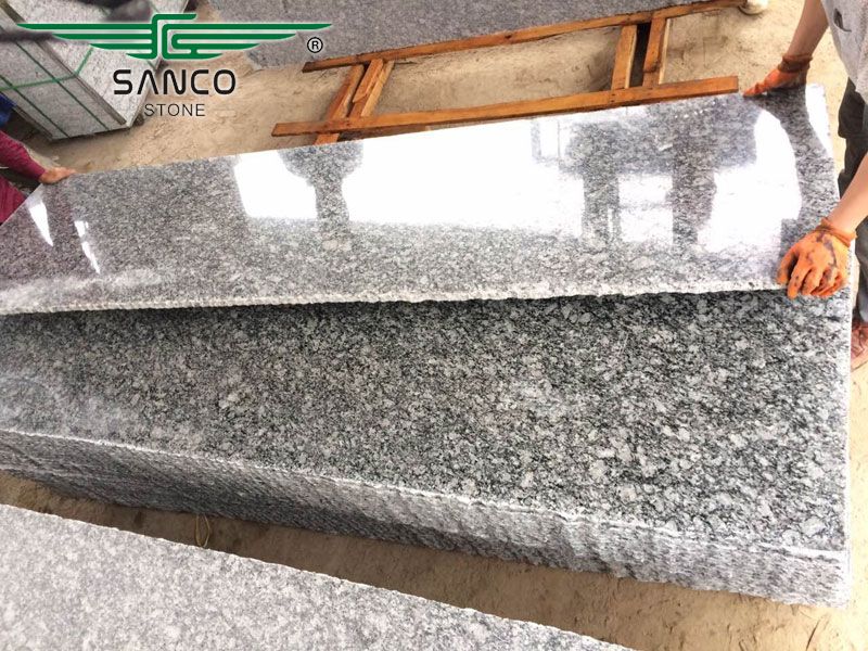 Spray White Granite