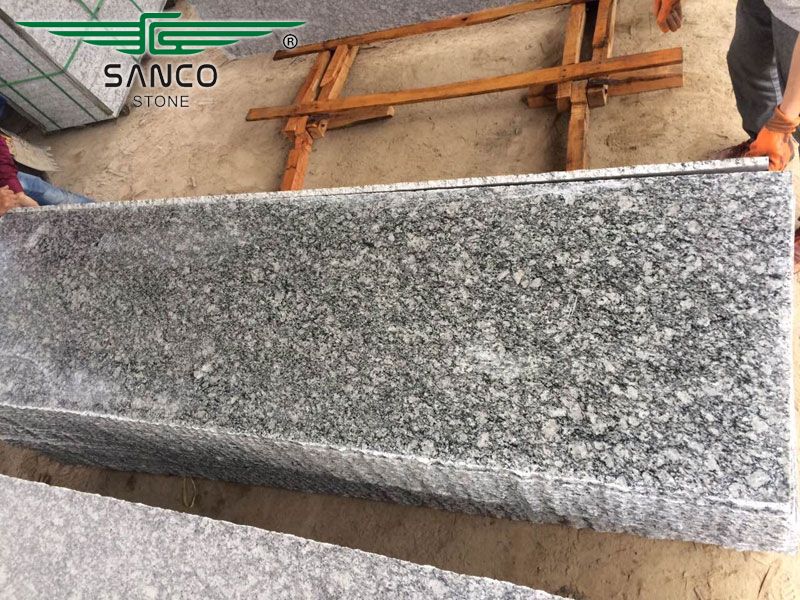 Spray White Granite