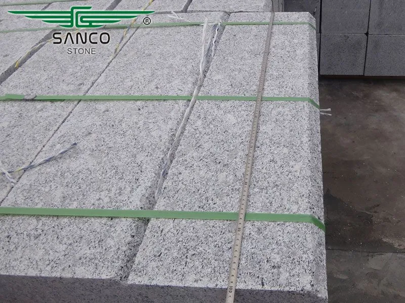 Grey Granite Block Curb for Italy