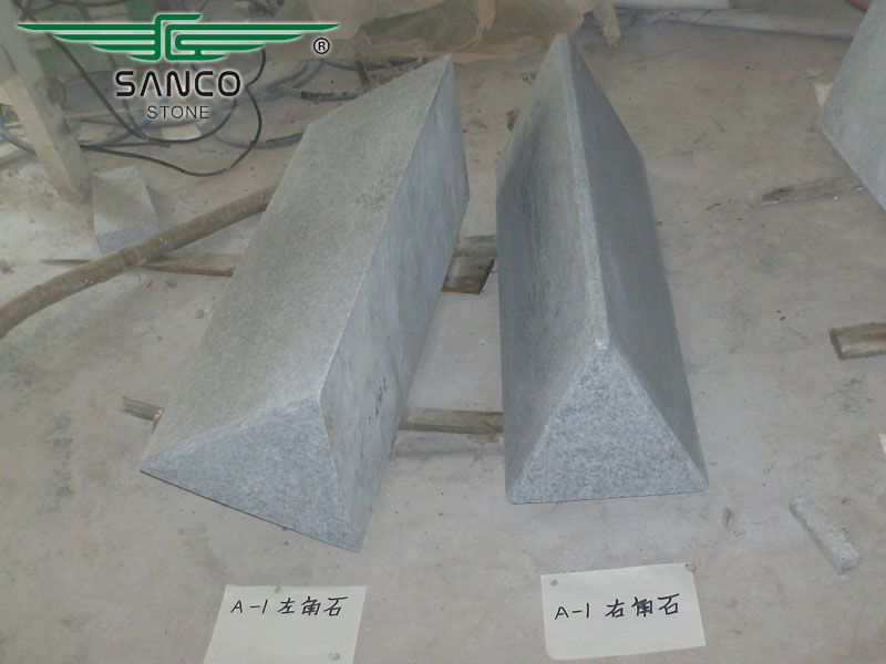 Irregular Gray Granite Stone Wall Caps