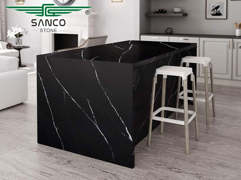 Calacatta Black with White Vein Quartz SC8709