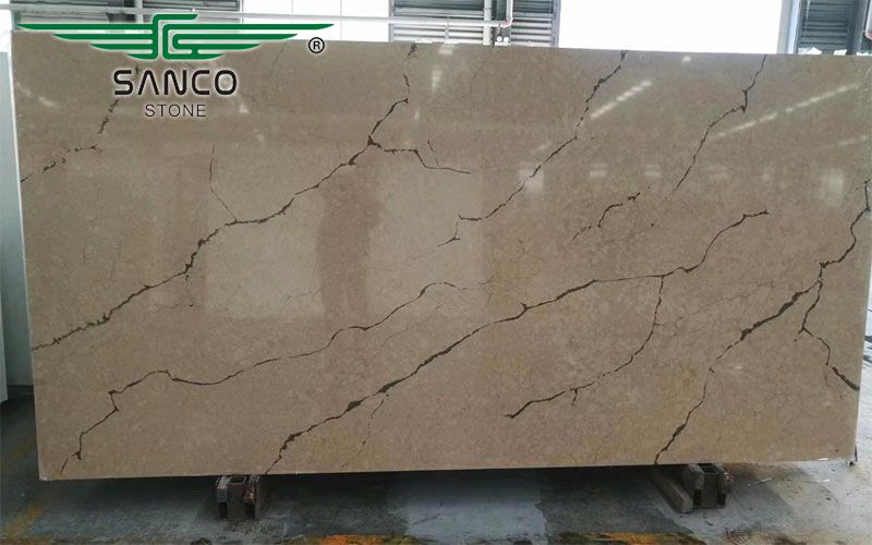 Golden Chinese Quartz with Vein SC8625