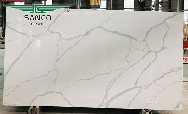 Calacatta Laza Quartz Kitchen SC8629