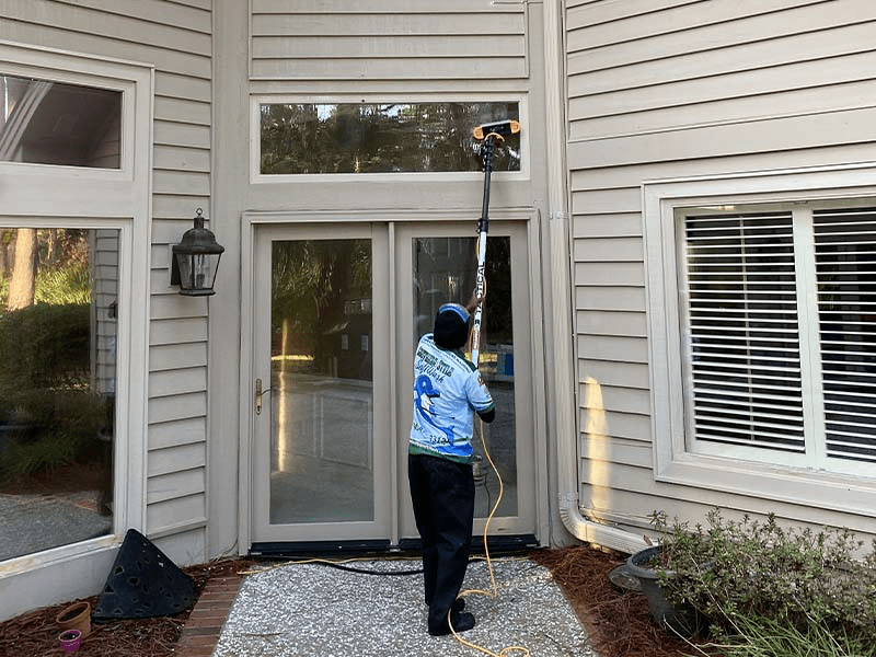 How to Clean Windows without Leaving Streaks