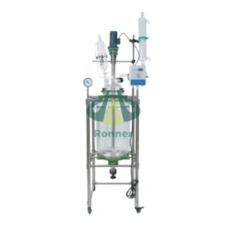 Jacketed glass reactors are used in a variety of locations in laboratories, the chemical industry, the pharmaceutical industry and in chemical engineering for a wide range of reactions.