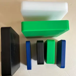 Verschleißfeste Platte aus Polyethylen mit ultrahohem Molekulargewicht