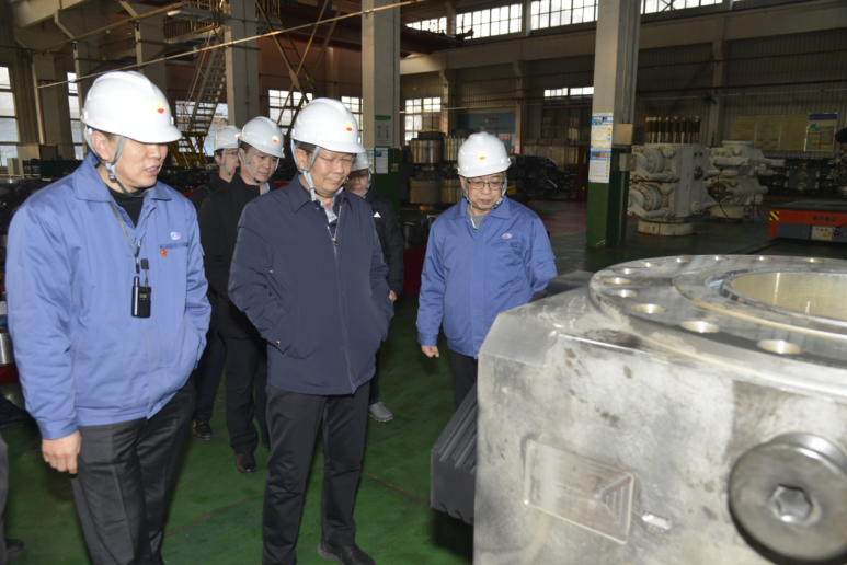 Sinopec International Petroleum Service Corporation and Sinopec East China Petroleum Corporation's Research Visit to Rongsheng