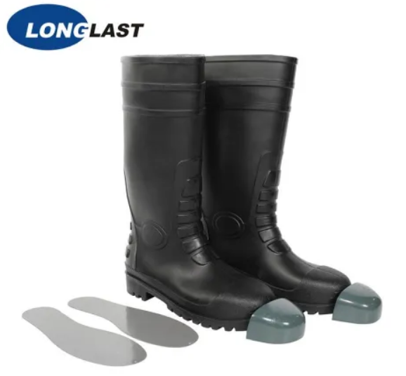 {PVC safety boots}