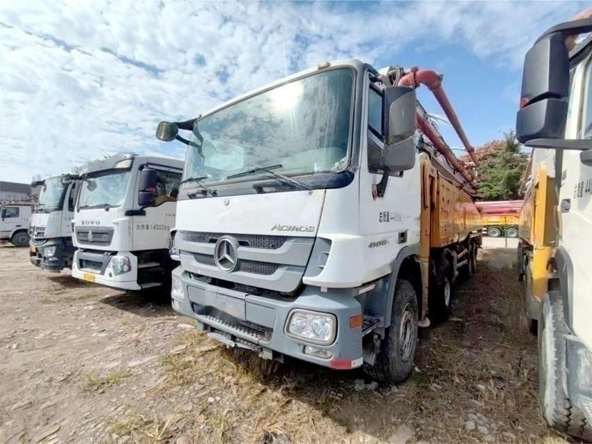 Used concrete boom truck for sale