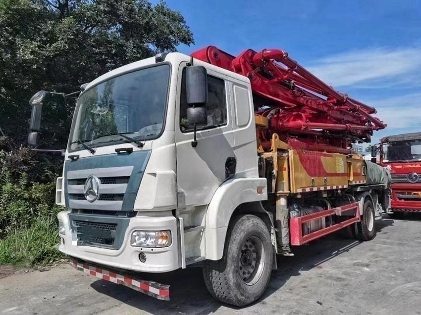 SANY used concrete pump  truck