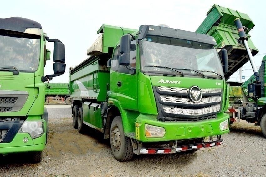 Cheap used AUMAN tipper trucks 6x4