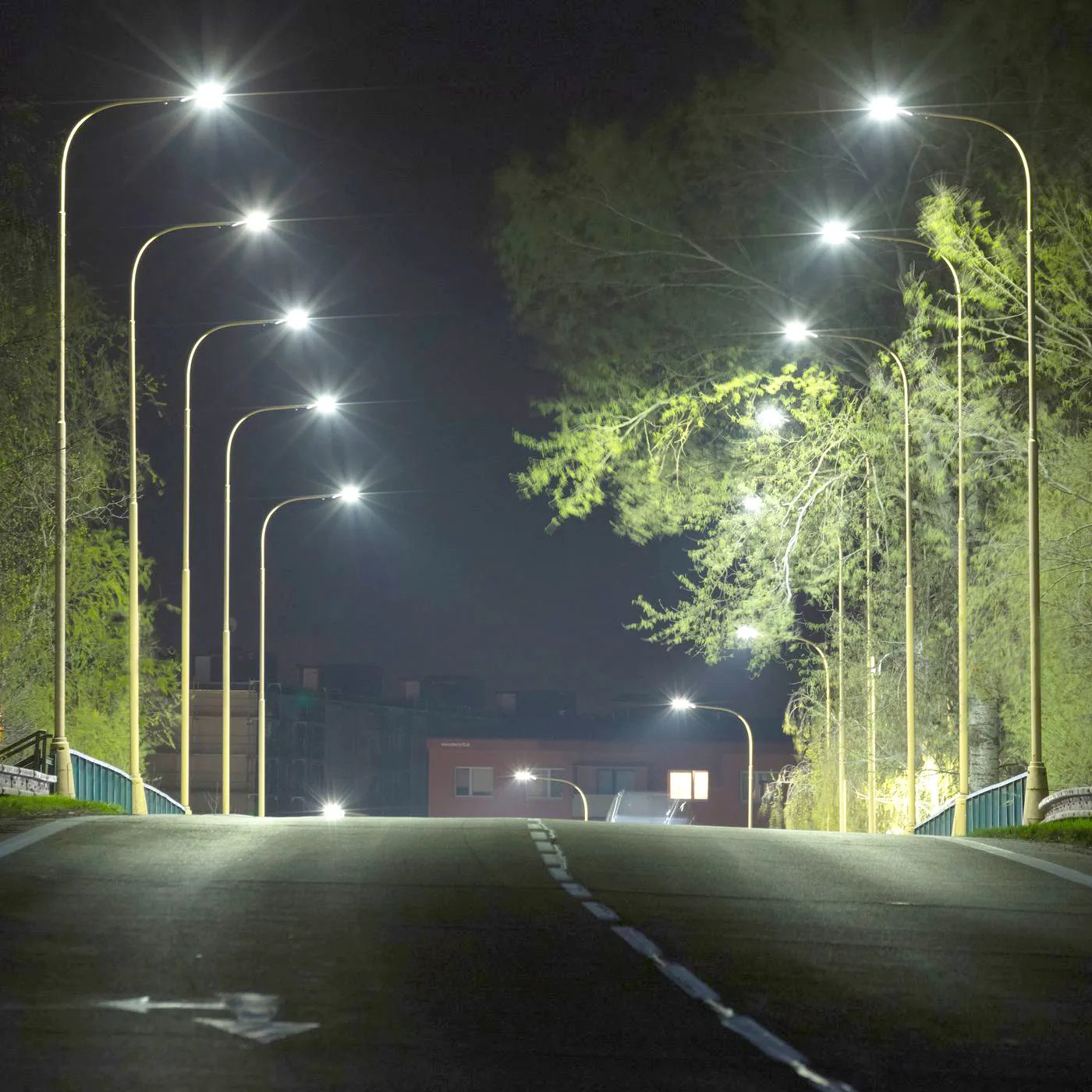 How to identify the function of street lights