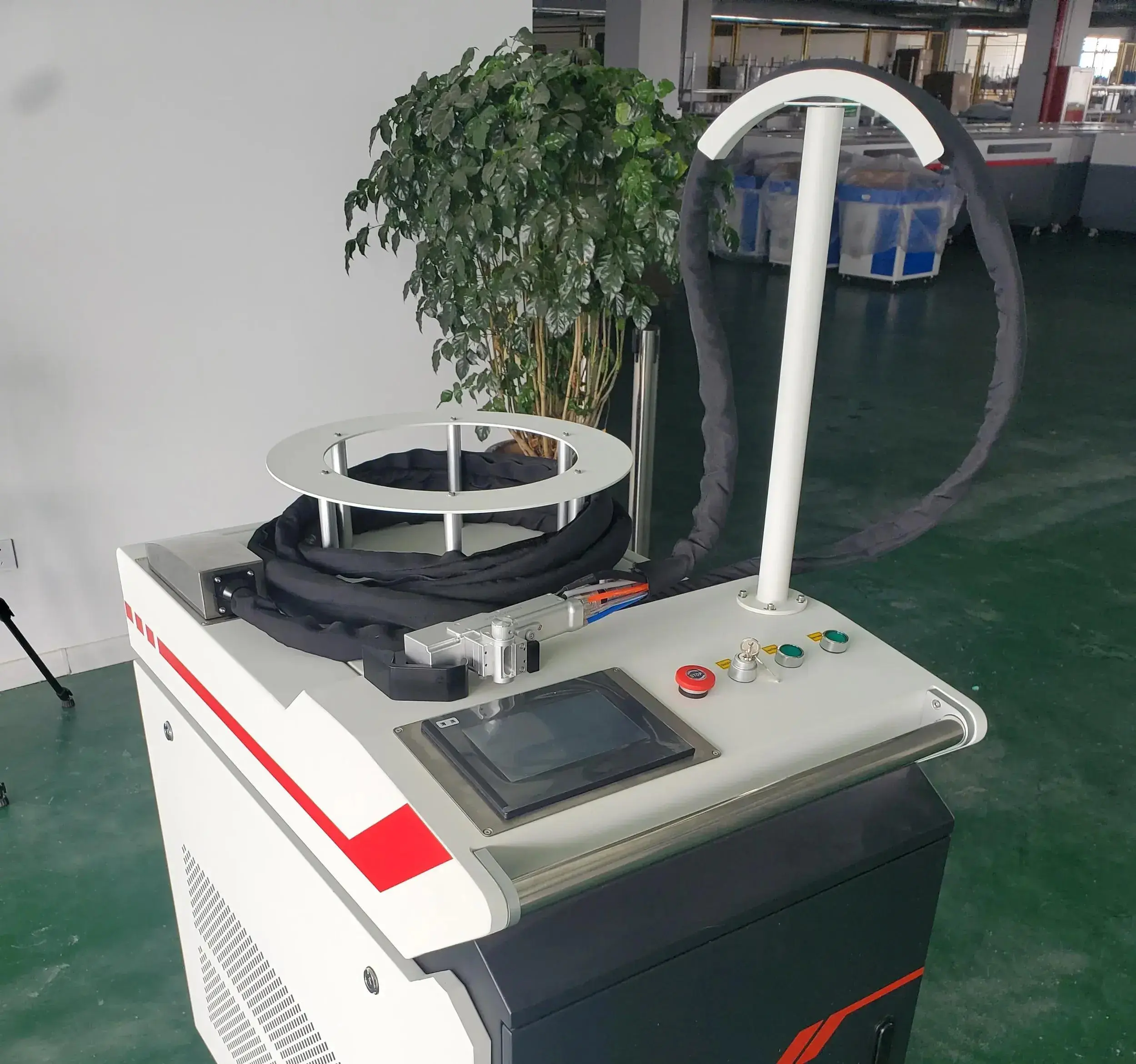 Handheld laser cleaning machine price,portable laser rust removal ...