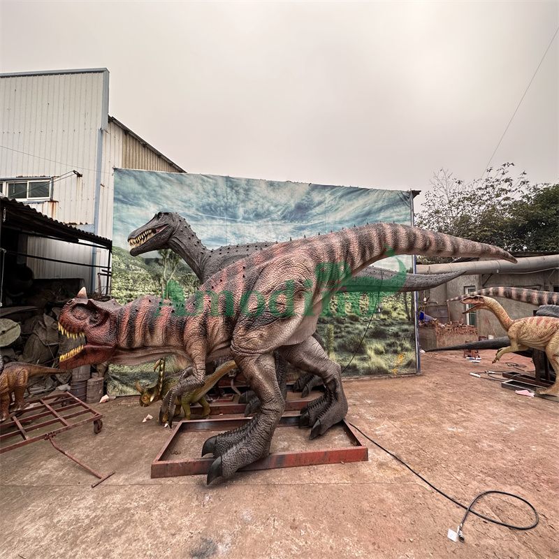 Dinosaurios animatrónicos Ceratosaurus modelo
