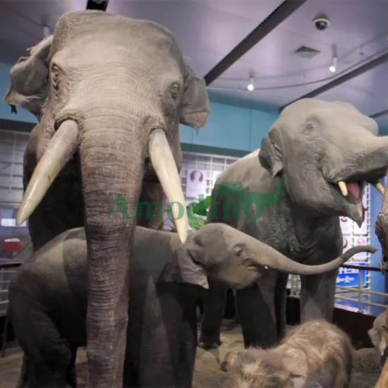 Animatronic simulation elephant for exhibition