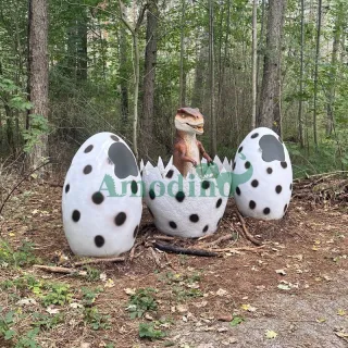 Simulation Animatronic T-Rex in the Egg