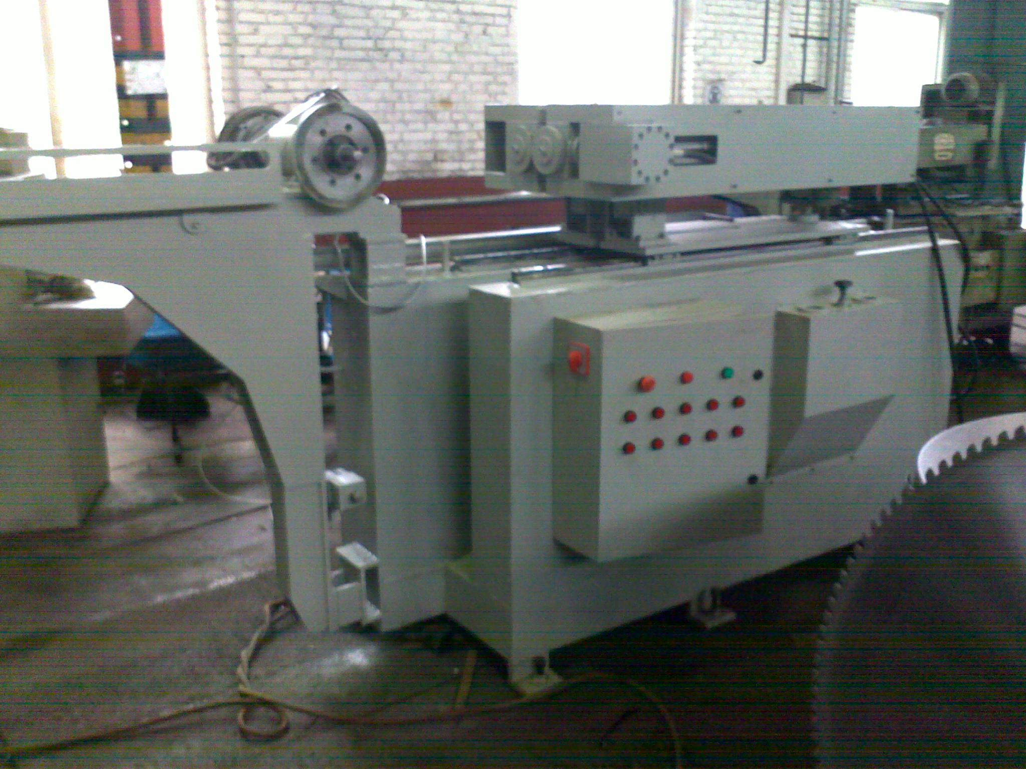 TENSION TEST AND ROLLING MACHINE specified for large circular saw blade