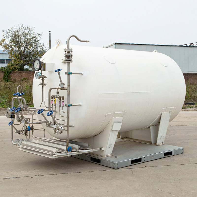 Introduction to LNG storage tanks