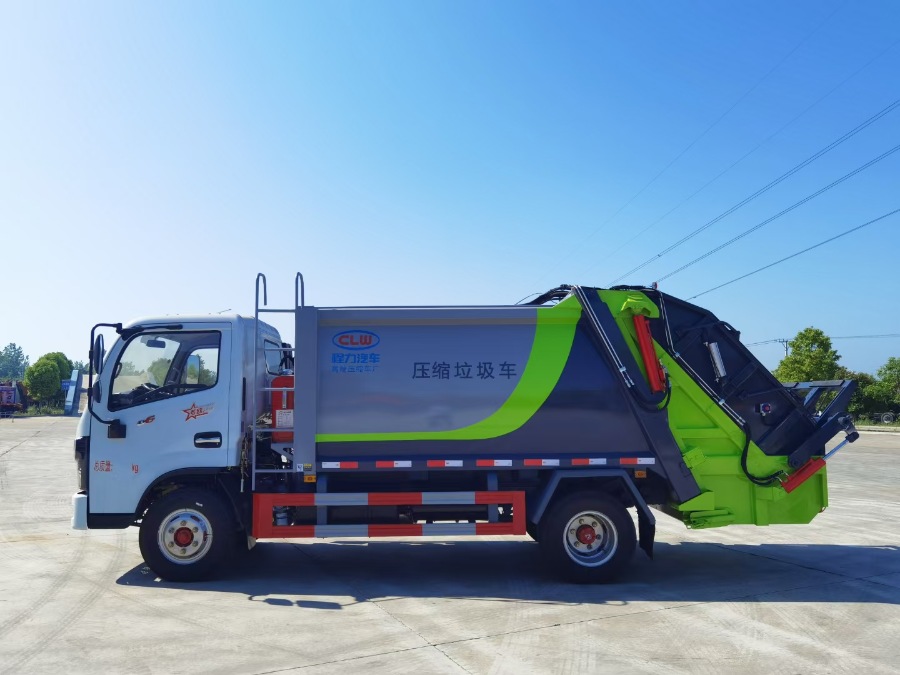 Dongfeng Furuika 5m³ Compressed Garbage Truck