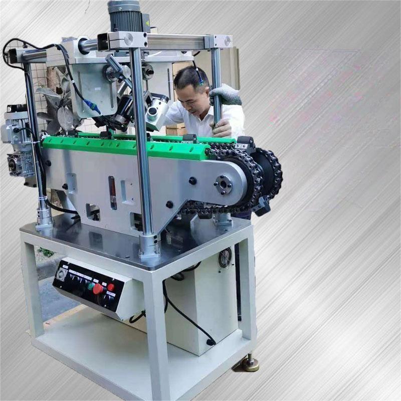 Automatic trimming brush machine